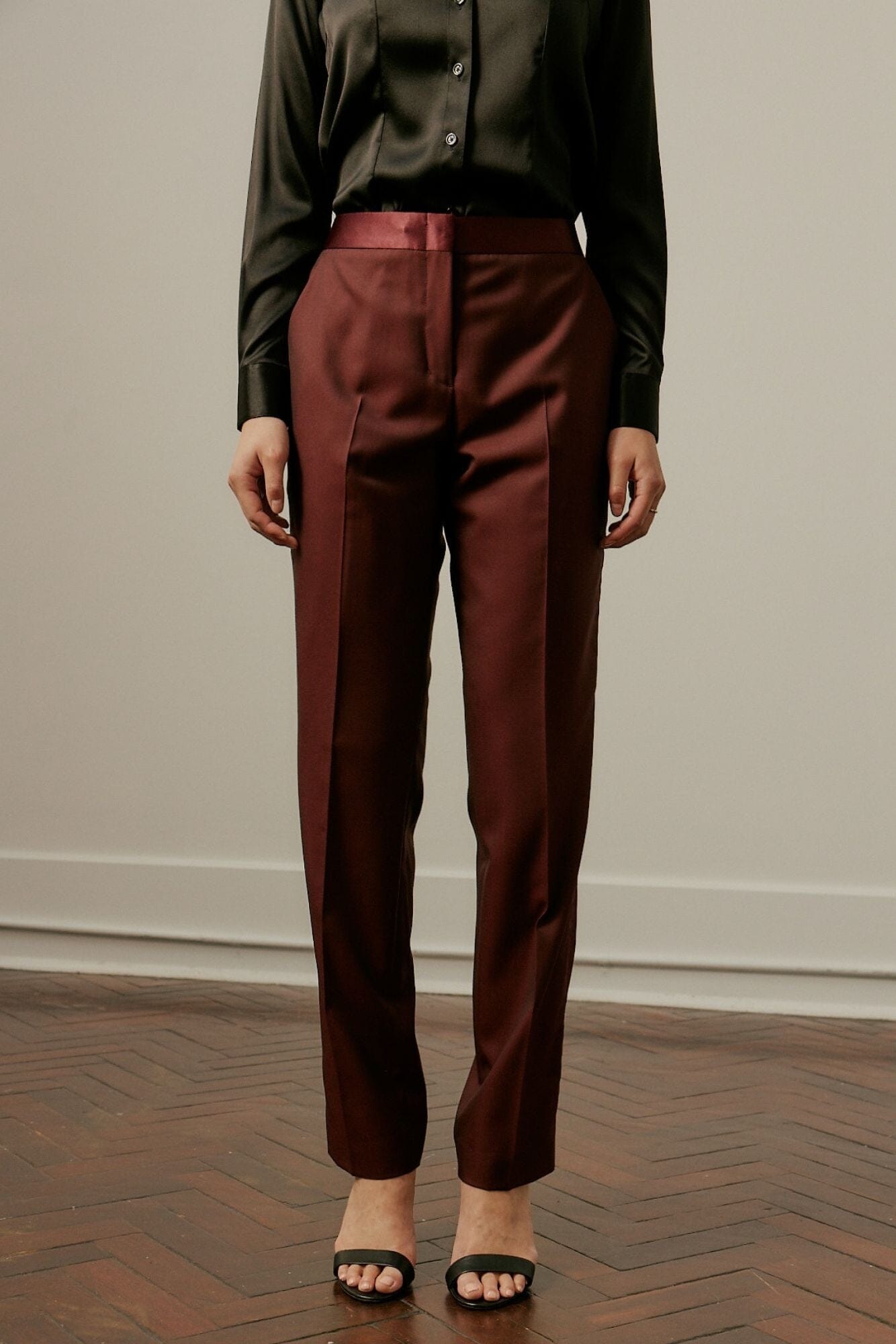 Scarlet Tuxedo - Burgundy Wool 160s