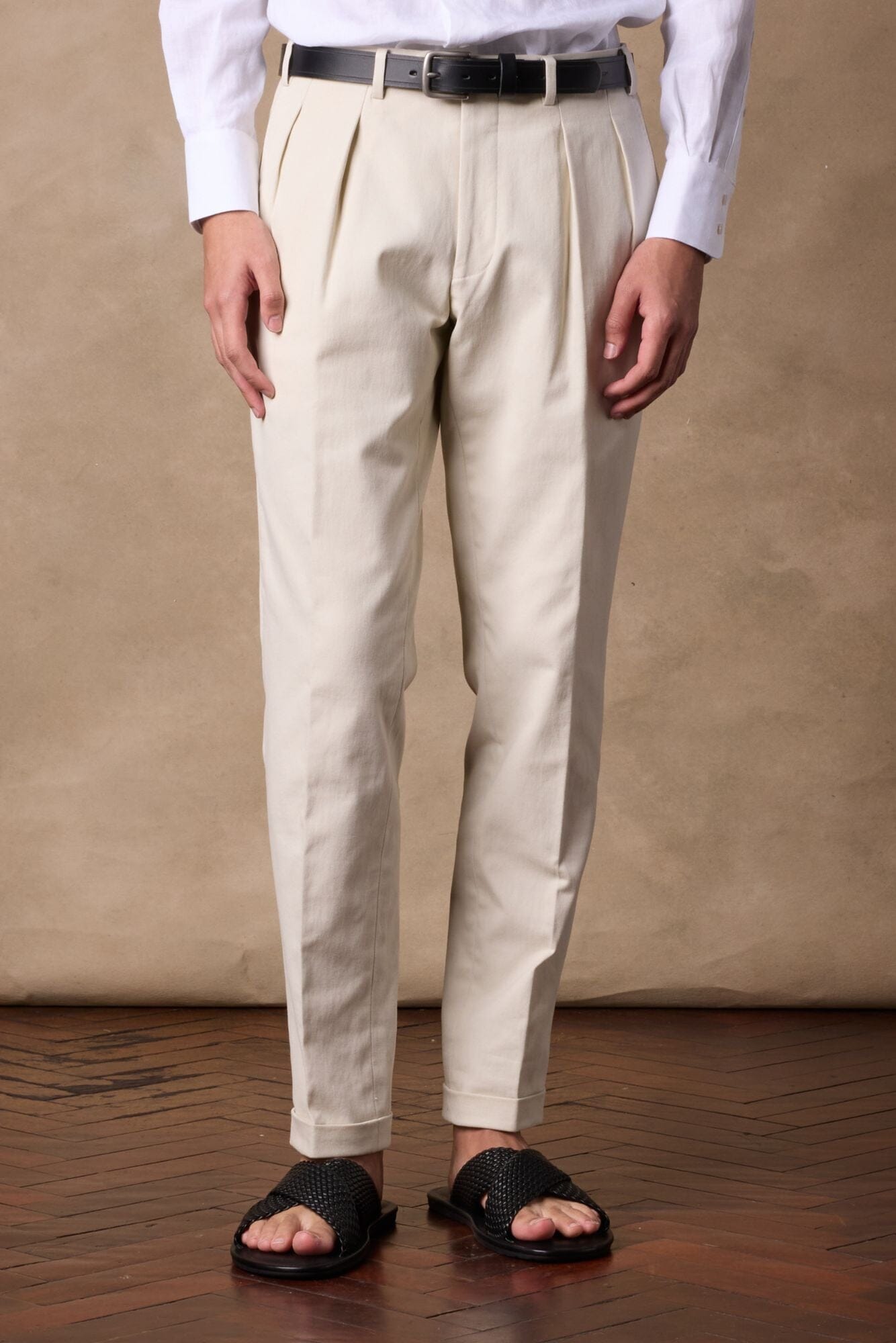 Soho Reverse Pleated Trouser Off White Cotton Twill Stretch 410