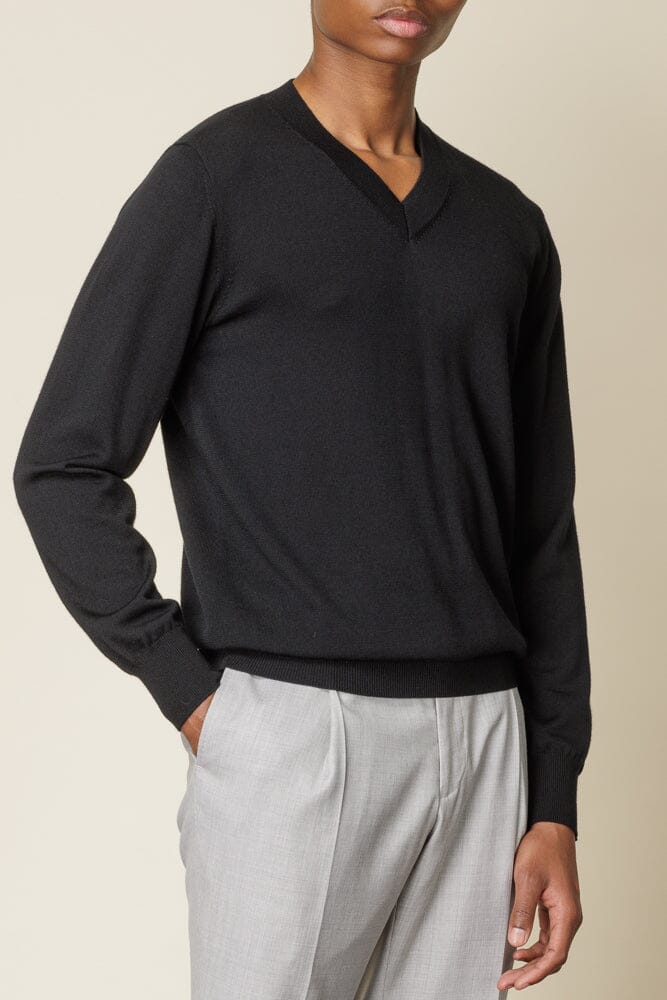 V Neck Merino Wool - Black