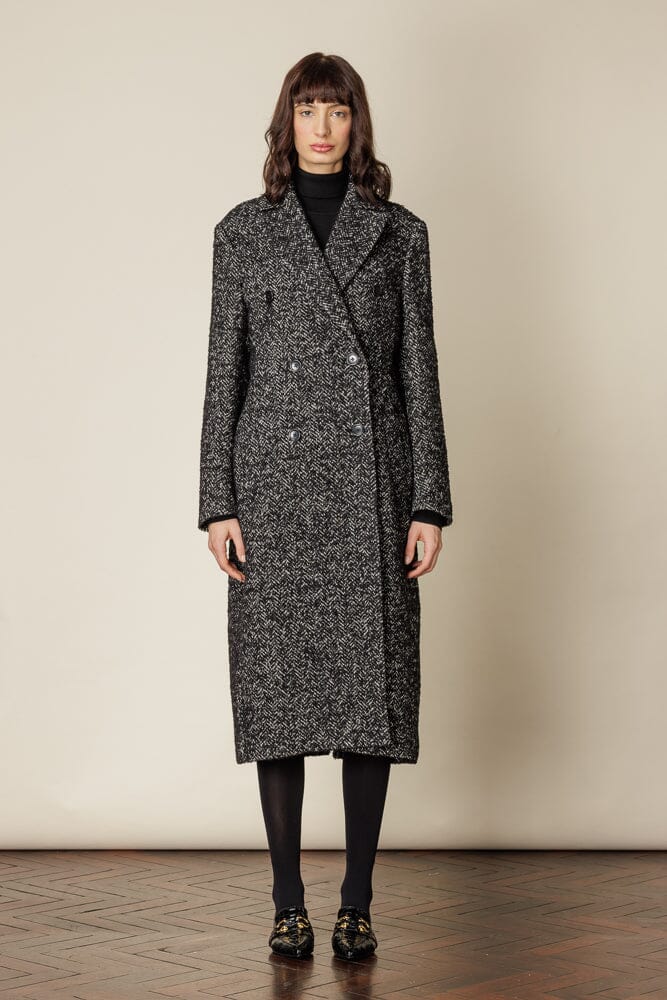 RTW) Long Double Breasted Coat Black and White Herringbone Knit