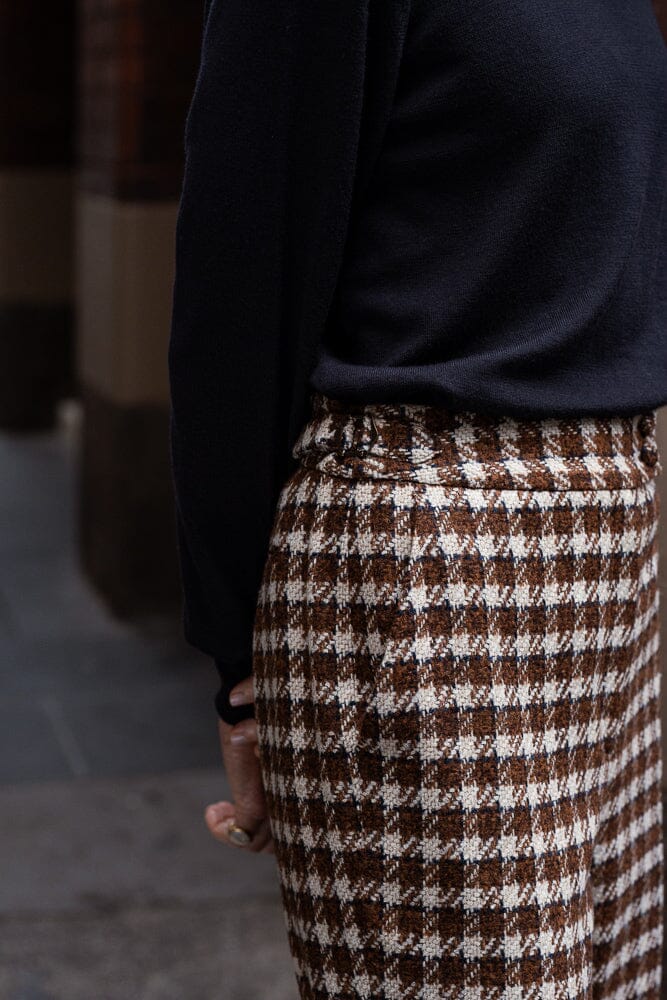Emma Pant - Brown, Cream & Navy Large Houndstooth