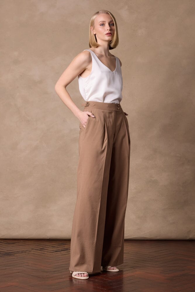 Lily/Emma Suit - Camel Wool