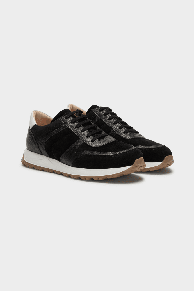 The Trainer - Black