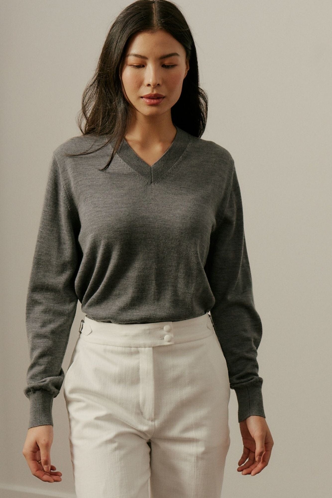 Women's V Neck Merino Wool - Grey