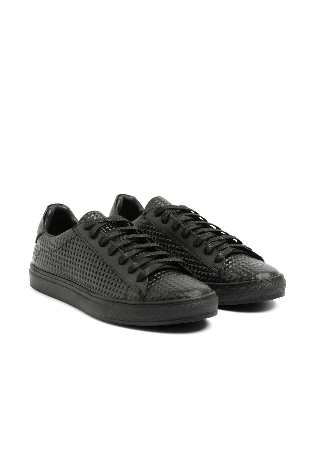 The Torino Sneaker - Black 3D