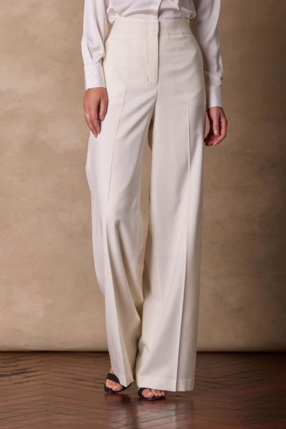 Emma Wide Leg Pant - Off White Wool