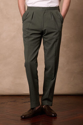 Bailey Pleated Trouser - Olive Seersucker